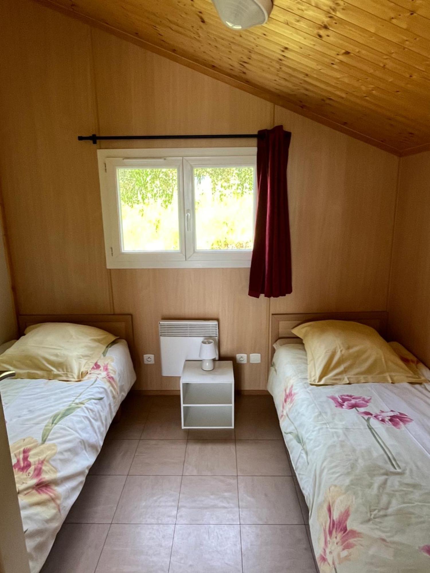 Les Chalets Du Piou Bussieres  Екстер'єр фото